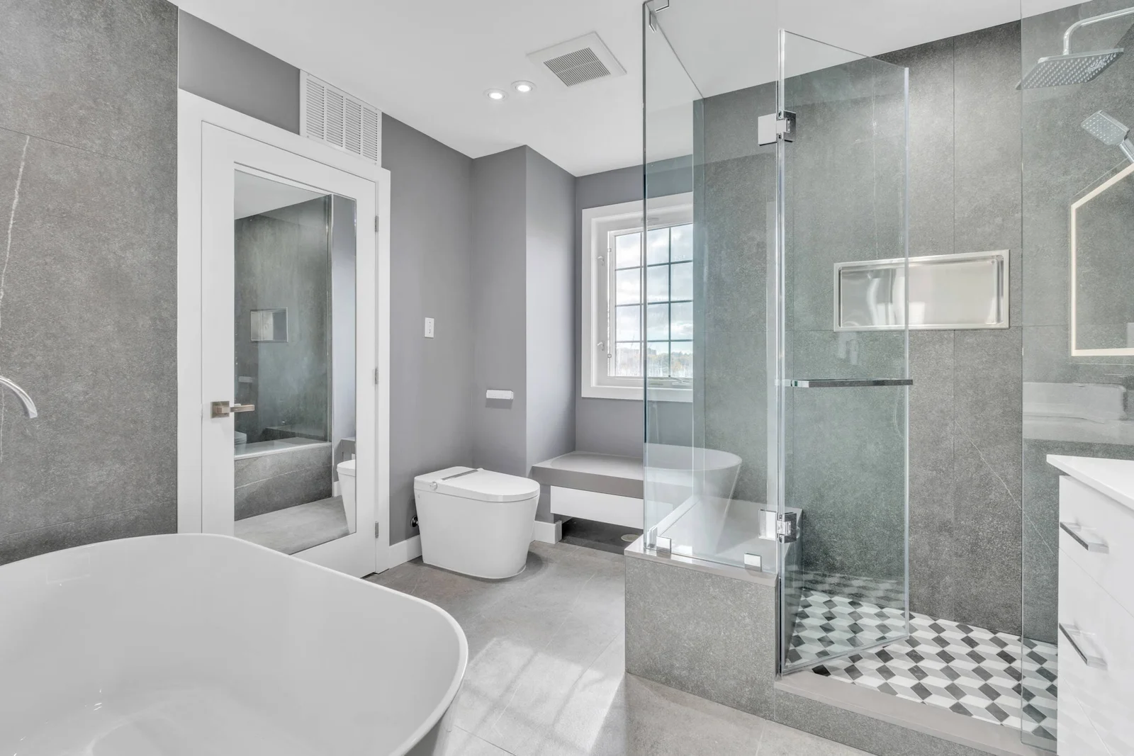 Altevita Home Contractor | Construction & Renovation